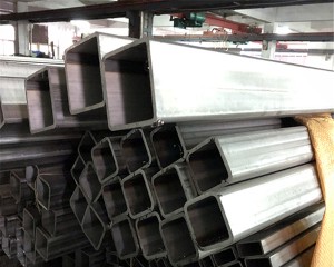 Square stainless steel welded pipes